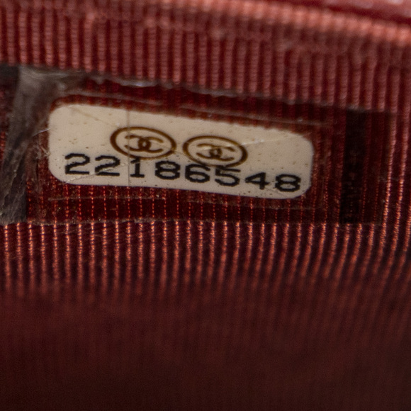 Chanel Flap Wallet On Chain - Picture 8 of 8